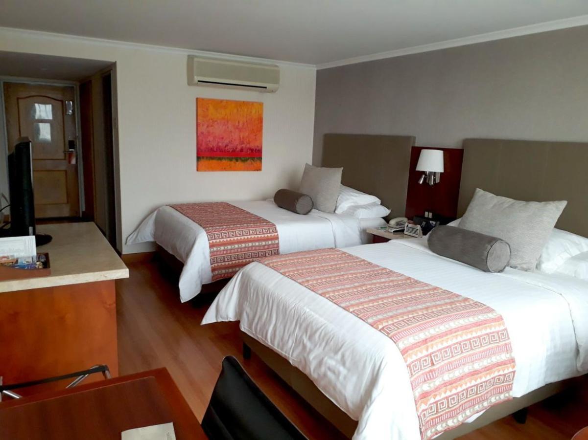 Bogota Plaza Hotel Eksteriør billede A room at the hotel